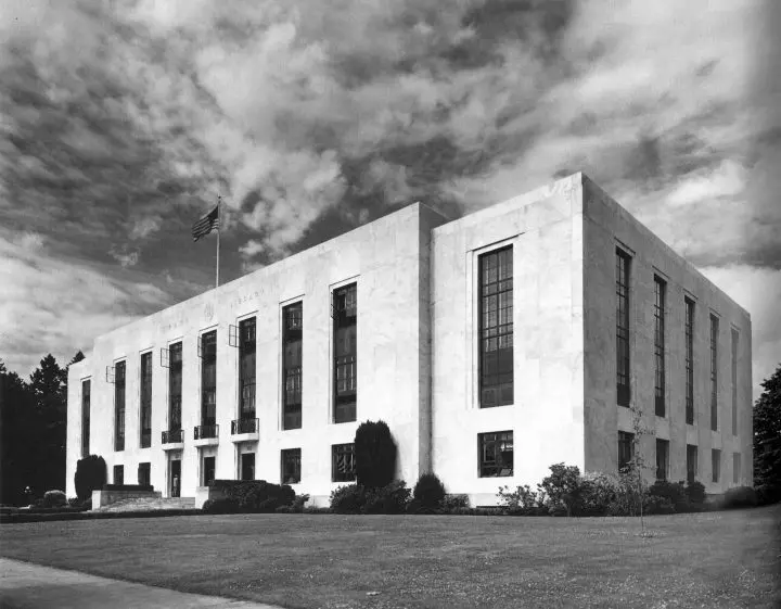 Black and white photo of Oregon State Library 1938