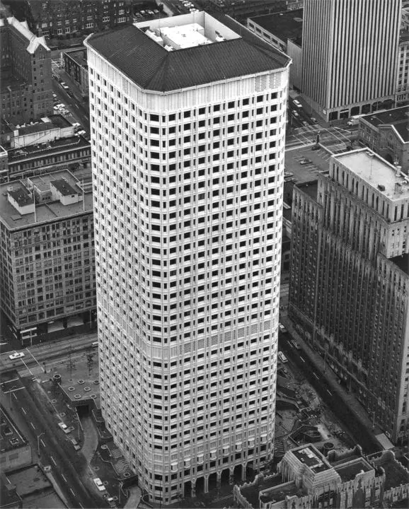 Black and white photo of the Federal Office Building in Seattle