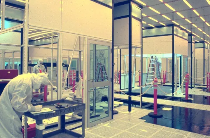 Bunny Suit at Intel job site in 1992