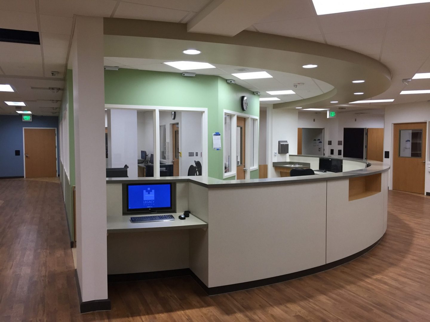 Hoffman construction legacy health unity center for behavioral health